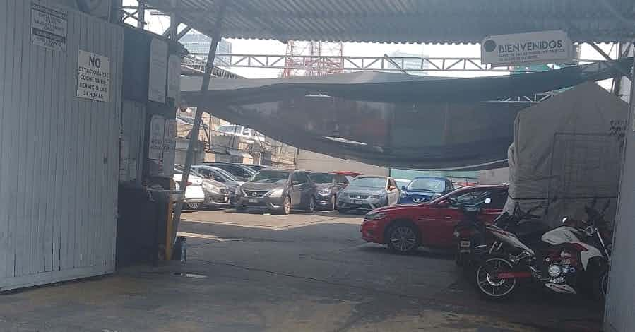 Fotografía real de un Garage que puedes rentar con SpotMe) de forma rápida y segura, ubicado en Doctores, CDMX.